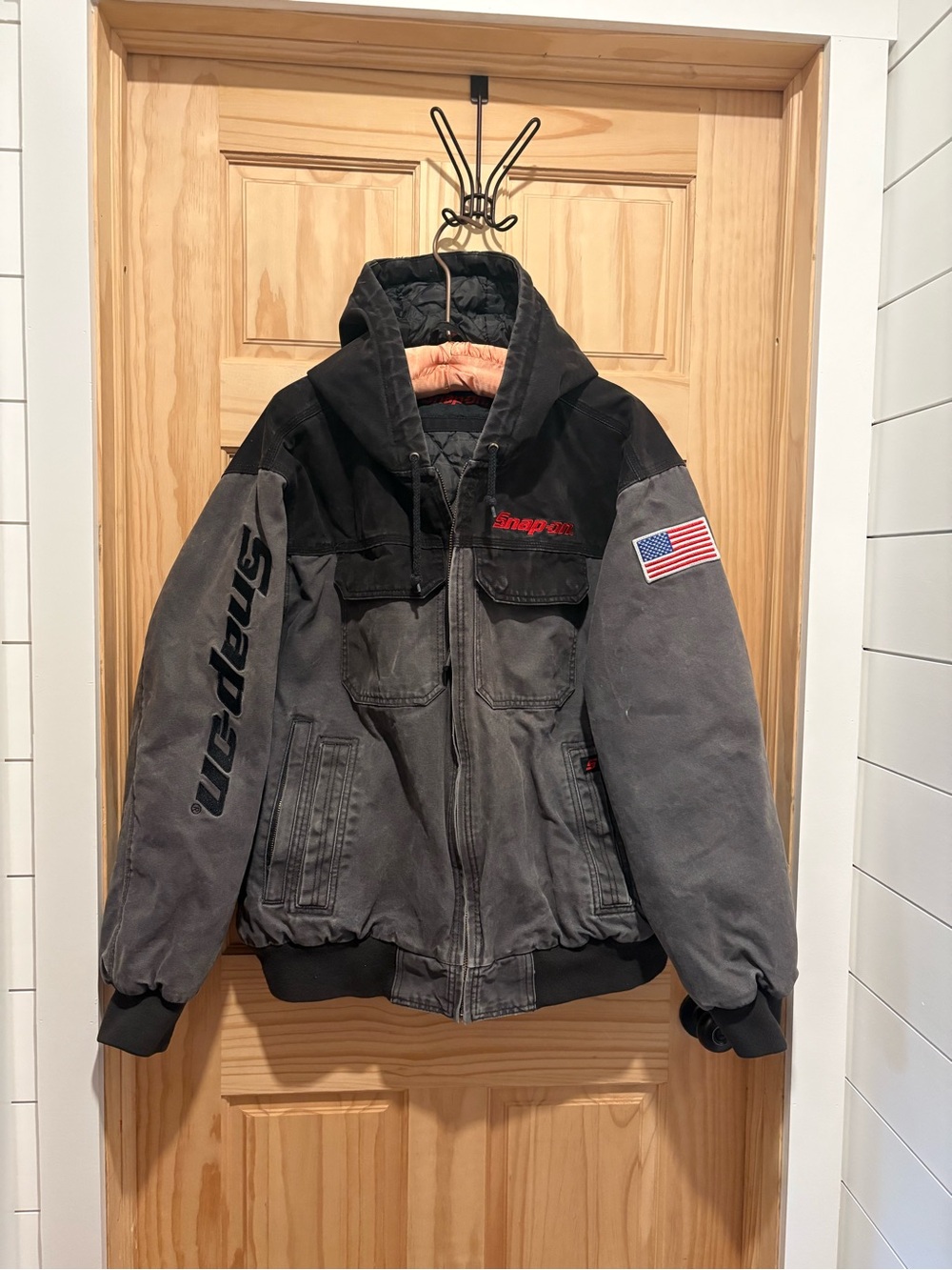 Snap-on Men’s Gray and Black Work Bomber Jacket with American Flag Patch